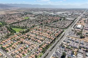 8027 Palermo, Fontana, CA 92336 - Photo 23