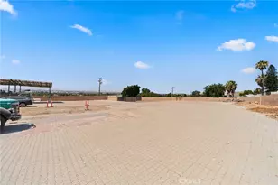 8931 Granite Hill, Jurupa Valley, CA 92509 - Photo 57
