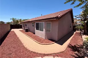 22125 Country Hills, Wildomar, CA 92595 - Photo 19
