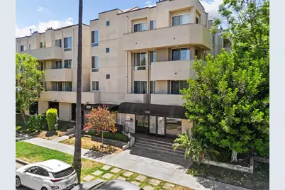 19350 Sherman Way #201, Reseda, CA 91335 - Photo 1