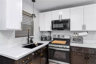 582 N Almond, Banning, CA 92220 - Photo 3