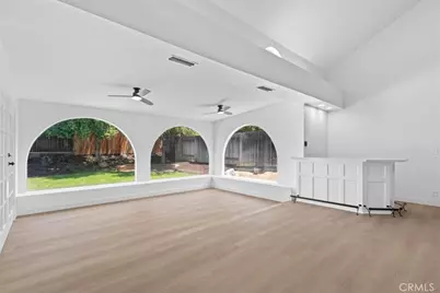 2463 Falling Oak, Riverside, CA 92506 - Photo 11