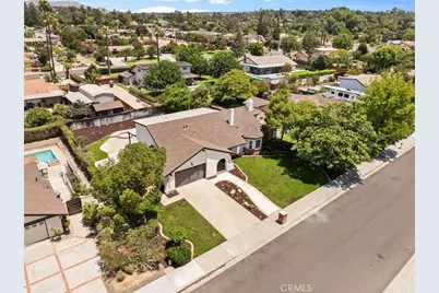 2463 Falling Oak, Riverside, CA 92506 - Photo 47