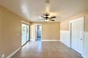 8938 Evergreen, Hesperia, CA 92345 - Photo 15