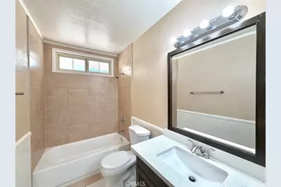 8938 Evergreen, Hesperia, CA 92345 - Photo 11