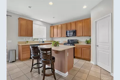 16620 Desert Lily, Victorville, CA 92394 - Photo 19