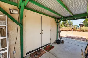 18666 Bert Rd, Riverside, CA 92508 - Photo 41