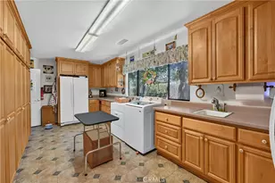 18666 Bert Rd, Riverside, CA 92508 - Photo 21