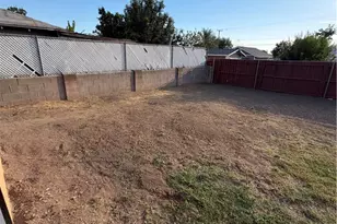 7248 Kensington Ct, Highland, CA 92346 - Photo 33