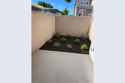 9647 Cedar Street, Bellflower, CA 90706 - Photo 13