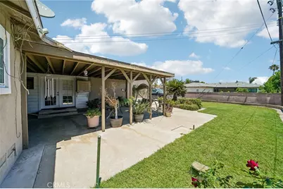 9929 Claremont, Bloomington, CA 92316 - Photo 37