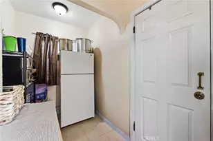 9231 Hunt Ave, South Gate, CA 90280 - Photo 23