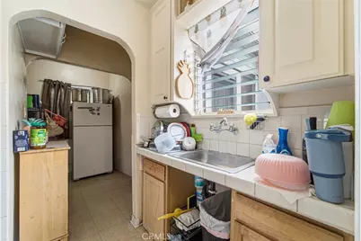 9231 Hunt Avenue, South Gate, CA 90280 - Photo 21