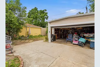 9231 Hunt Avenue, South Gate, CA 90280 - Photo 31