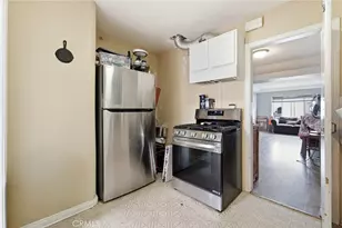 9231 Hunt Ave, South Gate, CA 90280 - Photo 13