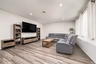 15551 Crusader, Moreno Valley, CA 92551 - Photo 9