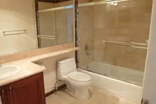 1828 Glendon Ave, Los Angeles, CA 90025 - Photo 13