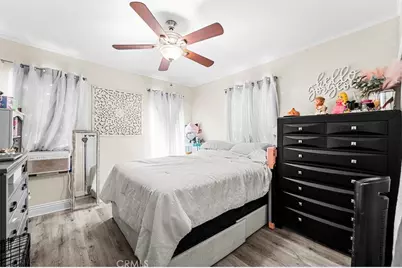 769 W 20th Street, San Bernardino, CA 92405 - Photo 17