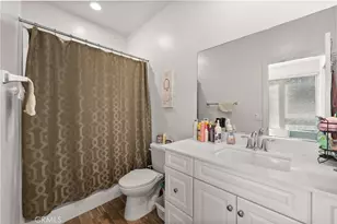 10674 Paramount, Downey, CA 90241 - Photo 13