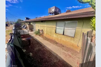 17352 Valencia, Fontana, CA 92335 - Photo 13