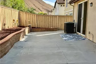 32587 Winterberry Ln, Lake Elsinore, CA 92532 - Photo 29