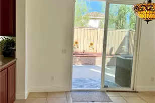 32587 Winterberry Ln, Lake Elsinore, CA 92532 - Photo 9