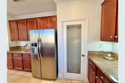 32587 Winterberry Ln, Lake Elsinore, CA 92532 - Photo 13