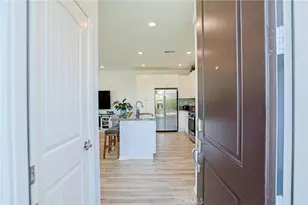 7060 Montecito Ln, Eastvale, CA 92880 - Photo 5