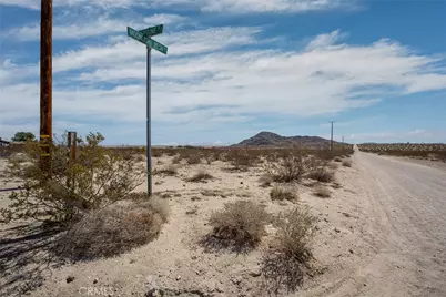 62826 Moonlight Mesa Street, Joshua Tree, CA 92252 - Photo 5