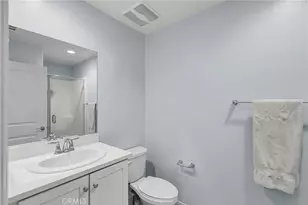 16064 Symphony Ln, Fontana, CA 92336 - Photo 9