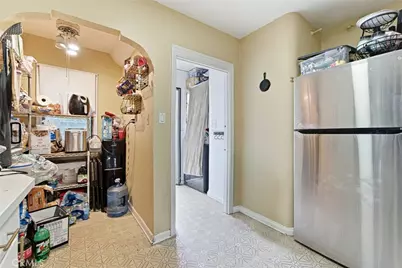 9231 Hunt Avenue, South Gate, CA 90280 - Photo 11