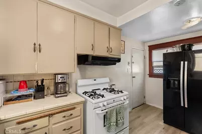 5749 Brockton, Riverside, CA 92506 - Photo 17