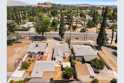 5749 Brockton, Riverside, CA 92506 - Photo 33
