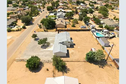 11498 Shahaptain, Hesperia, CA 92345 - Photo 49