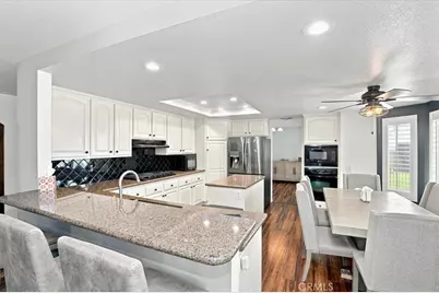 7024 Roddick Drive, Highland, CA 92346 - Photo 17