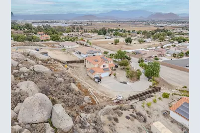 1344 Little Rock Lane, Perris, CA 92570 - Photo 31