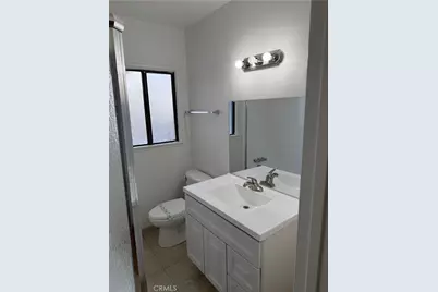 1654 N Marine, Wilmington, CA 90744 - Photo 9