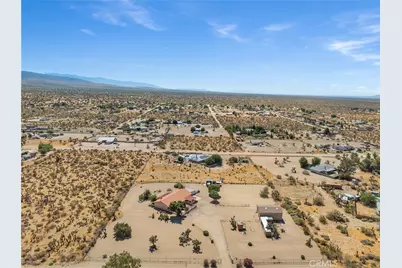 12274 Mountain, Pinon Hills, CA 92372 - Photo 7