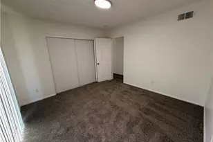 22625 Whittier, Colton, CA 92324 - Photo 9
