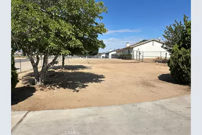 15686 Little Beaver, Victorville, CA 92395 - Photo 3