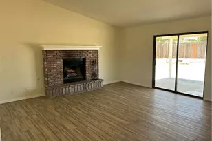 15686 Little Beaver, Victorville, CA 92395 - Photo 23