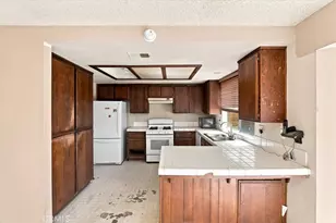18361 Cedar St, Perris, CA 92570 - Photo 17