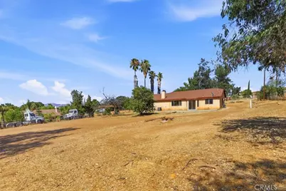 18361 Cedar Street, Perris, CA 92570 - Photo 31
