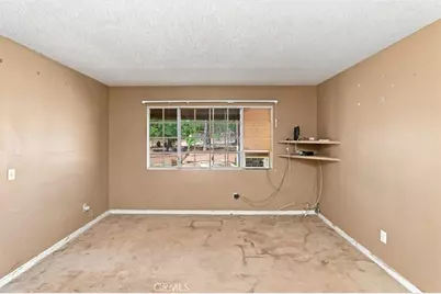 18361 Cedar Street, Perris, CA 92570 - Photo 11