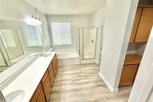 27617 Bottle Brush Way, Murrieta, CA 92562 - Photo 23