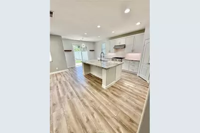 27617 Bottle Brush Way, Murrieta, CA 92562 - Photo 9