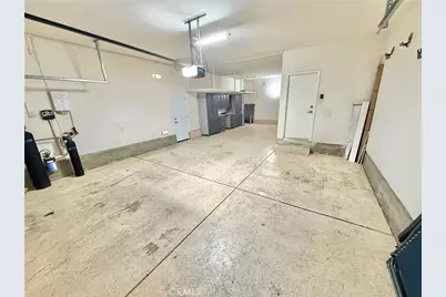 27617 Bottle Brush Way, Murrieta, CA 92562 - Photo 33