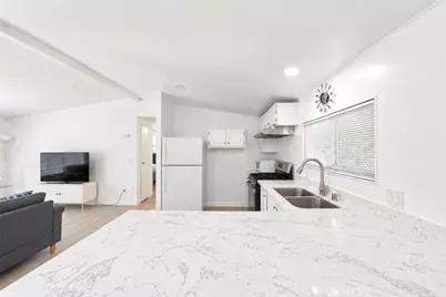 840 E Foothill Boulevard #197, Azusa, CA 91702 - Photo 17