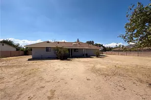 13191 El Rio, Victorville, CA 92392 - Photo 5