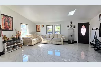 21975 Markham Street, Perris, CA 92570 - Photo 5